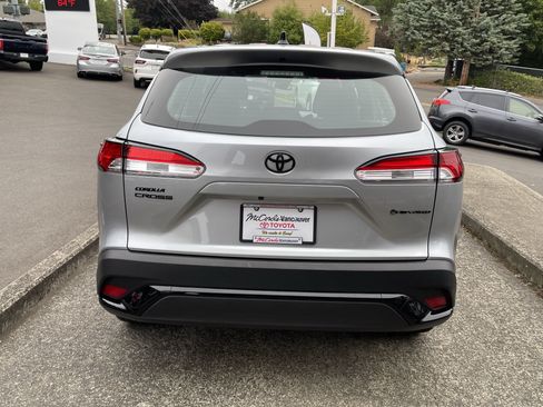 Certified 2025 Toyota Corolla Cross AWD Hybrid image 6