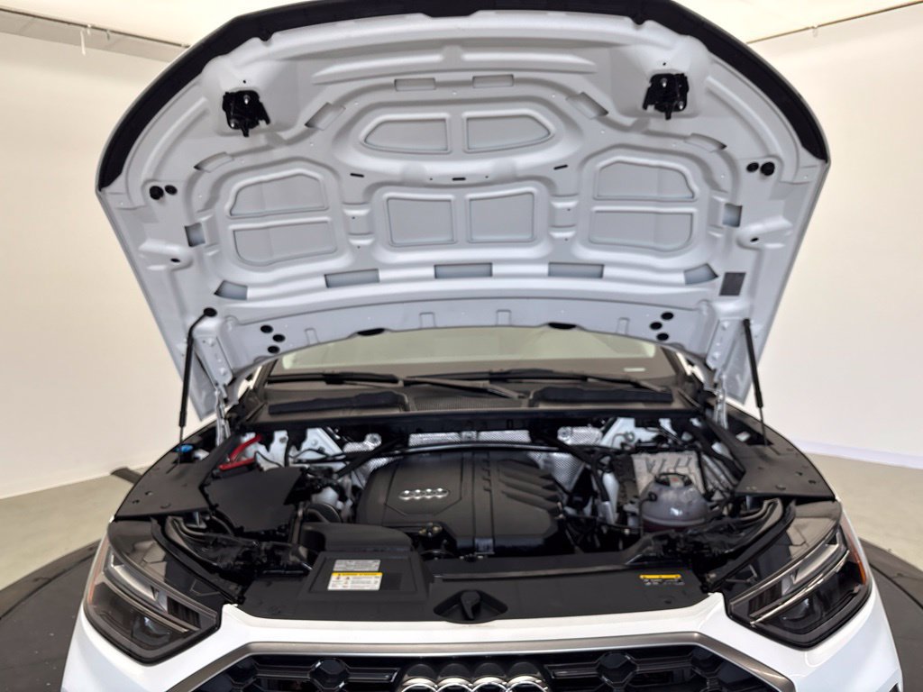 Certified 2023 Audi Q5 2.0T Premium w/ Convenience Package AWD/4WD image 15