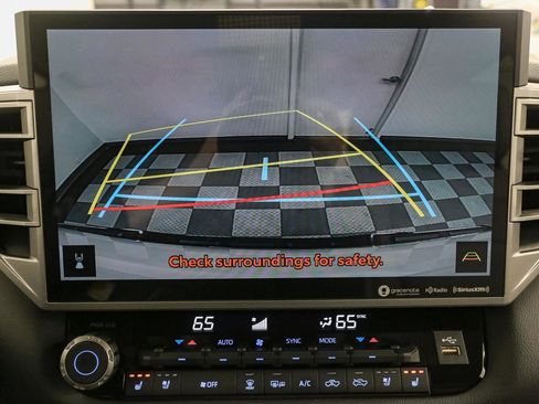 Used 2022 Toyota Tundra Limited image 26