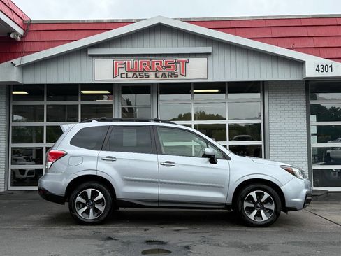 Used 2018 Subaru Forester 2.5i Premium image 2