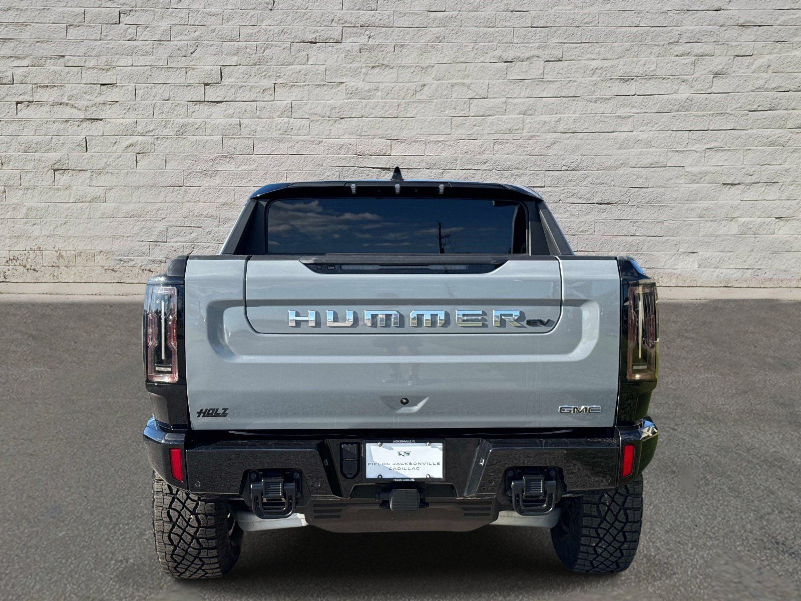 Used 2024 GMC Hummer EV 2X w/ Extreme Off-Road Package AWD/4WD image 4