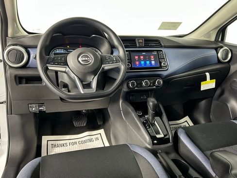 Used 2025 Nissan Versa SV w/ Trunk Package image 15