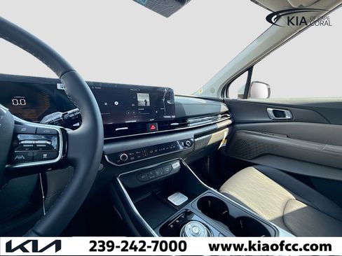 New 2026 Kia Carnival EX FWD image 28