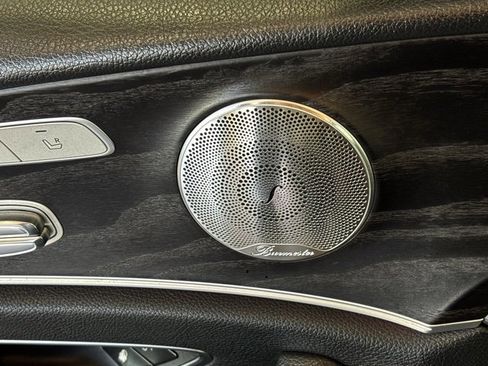Used 2017 Mercedes-Benz E 300 E 300 image 11