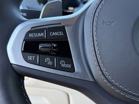 Used 2026 BMW X7 M60i image 25