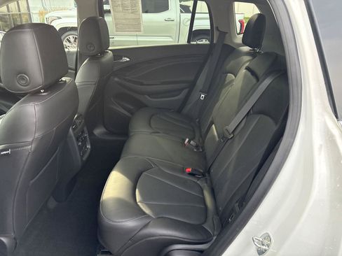 Used 2020 Buick Envision Essence FWD image 10