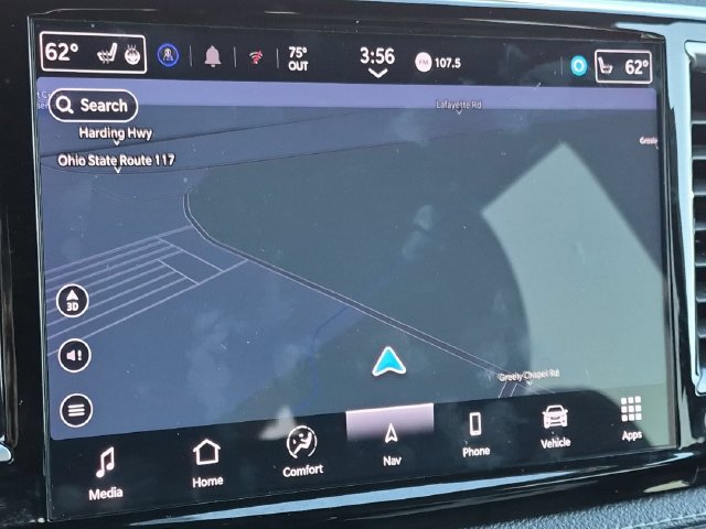 Used 2025 Chrysler Pacifica Limited FWD image 15