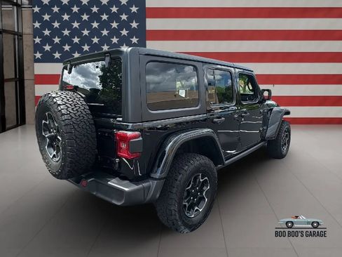 Used 2023 Jeep Wrangler Unlimited Rubicon 4xe w/ Cold Weather Group AWD/4WD image 6