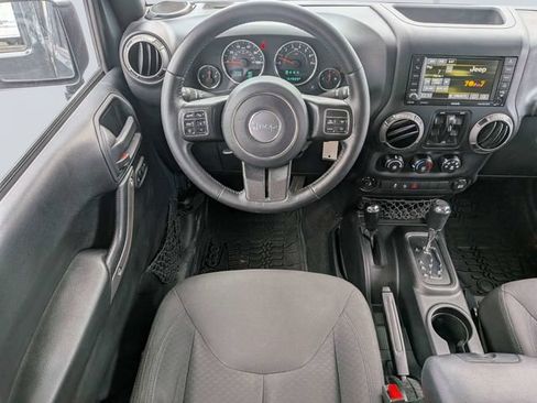 Used 2016 Jeep Wrangler Unlimited Sport w/ Quick Order Package 24S AWD/4WD image 16