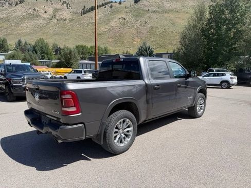 Used 2019 RAM 1500 Laramie w/ Sport Appearance Package AWD/4WD image 8