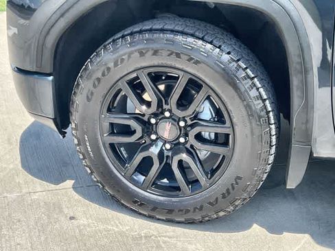 Used 2021 GMC Sierra 1500 Elevation AWD/4WD image 9