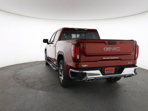 Used 2026 GMC Sierra 1500 SLT AWD/4WD image 10
