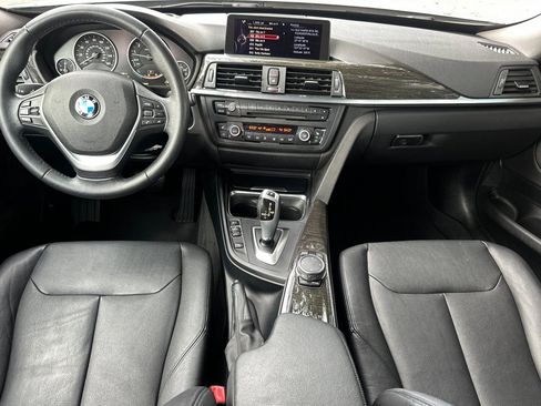 Used 2015 BMW 328i Gran Turismo xDrive image 17