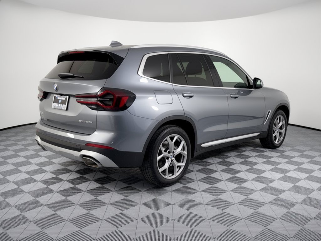 Used 2023 BMW X3 sDrive30i w/ Premium Package w/ZPA RWD image 9