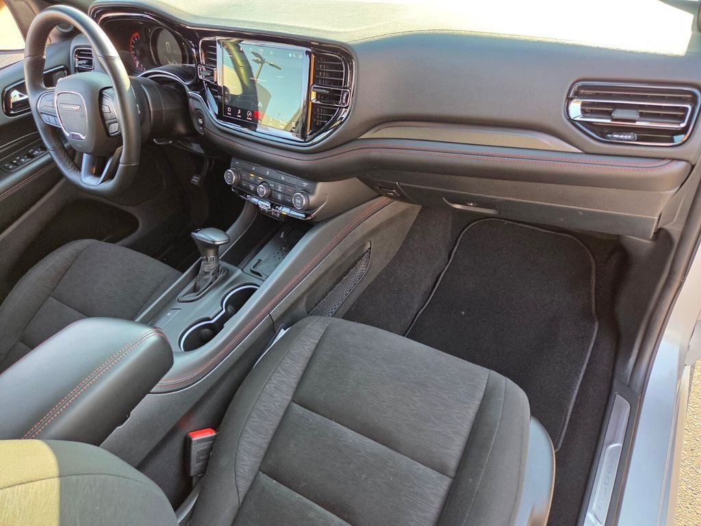 Used 2025 Dodge Durango R/T AWD/4WD image 22