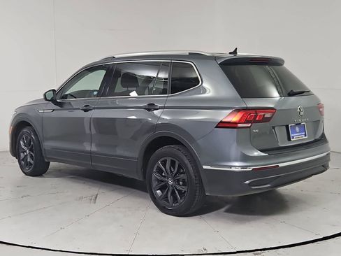 Certified 2022 Volkswagen Tiguan SE AWD/4WD image 4