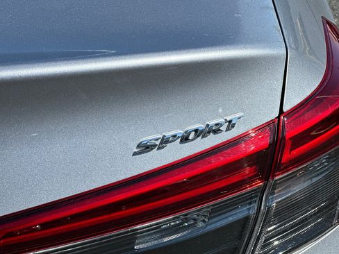 Used 2022 Honda Civic Sport image 28