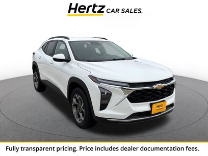 Used 2025 Chevrolet Trax LT