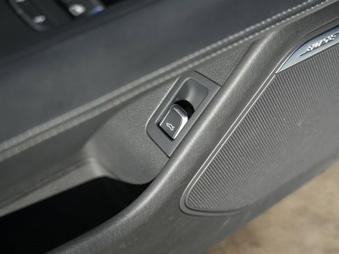 Used 2017 Audi RS 7 Prestige image 39