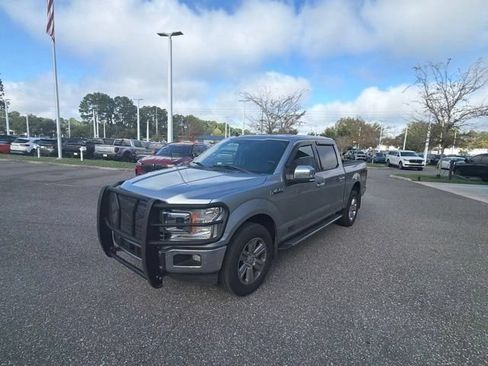 Used 2020 Ford F150 XLT w/ Equipment Group 302A Luxury AWD/4WD image 11