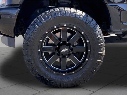 Used 2019 Ford F350 Platinum w/ Platinum Ultimate Package AWD/4WD image 11