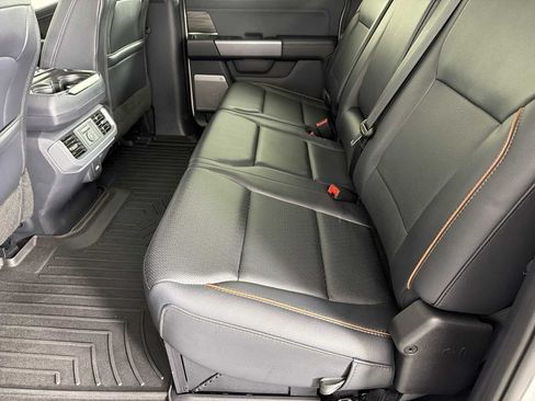 Used 2025 Ford F150 Lariat w/ Equipment Group 502A High AWD/4WD image 18