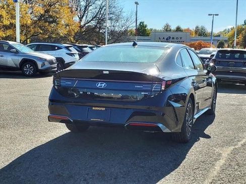 Used 2024 Hyundai Sonata Limited image 4