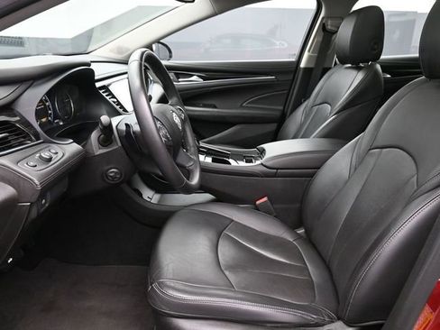 Used 2019 Buick LaCrosse Essence w/ Sun and Shade Package image 10