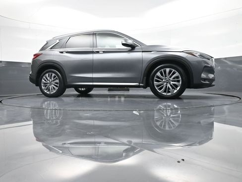 Used 2023 INFINITI QX50 Luxe image 29