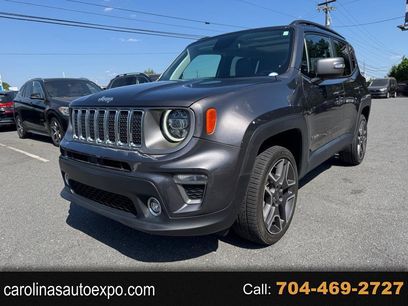 Used 2019 Jeep Renegade Limited w/ UConnect 8.4 Nav Group