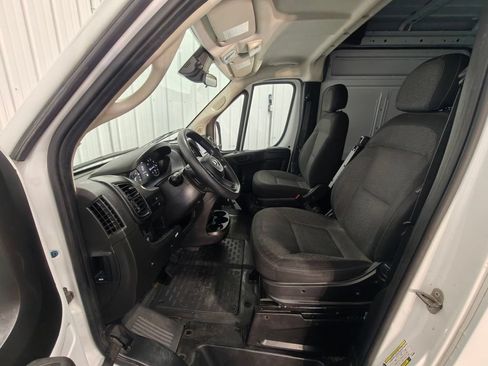 Used 2023 RAM ProMaster 2500 FWD image 21