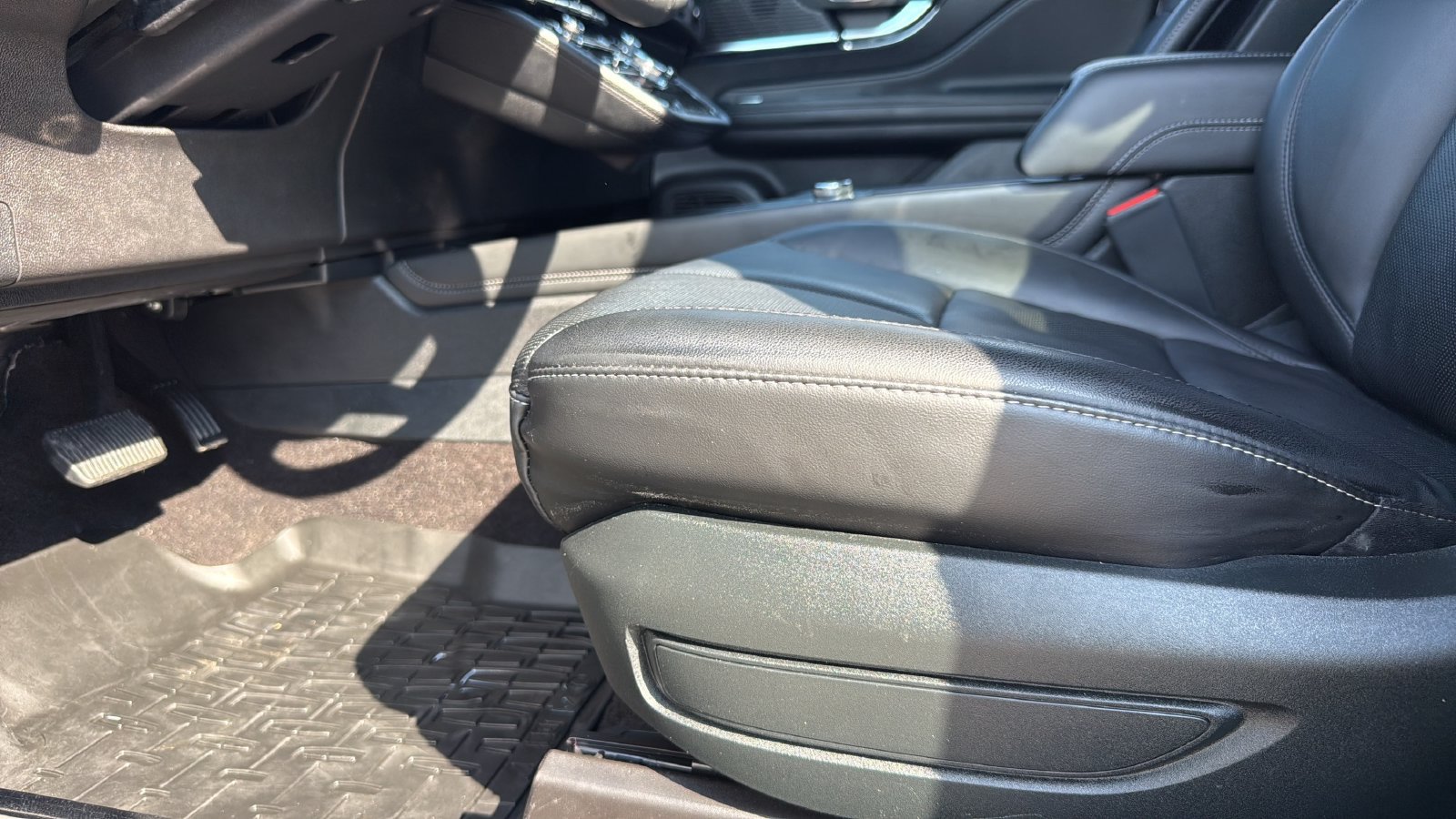 Used 2022 Lincoln Corsair FWD w/ Premium Package image 10