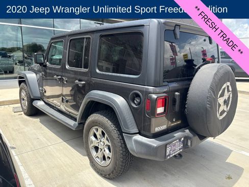 Used 2020 Jeep Wrangler Unlimited Sport AWD/4WD image 2