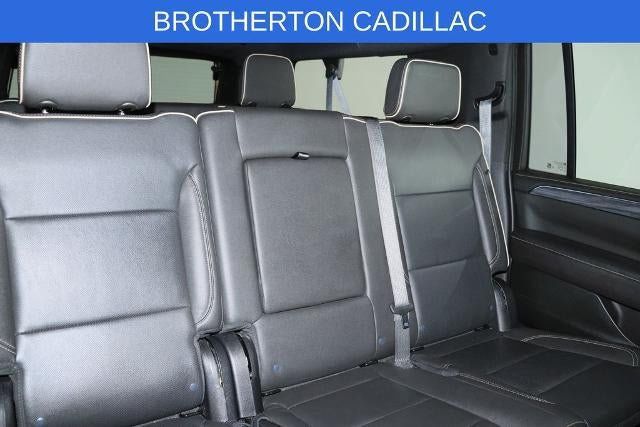 Used 2023 GMC Yukon XL SLT AWD/4WD image 24