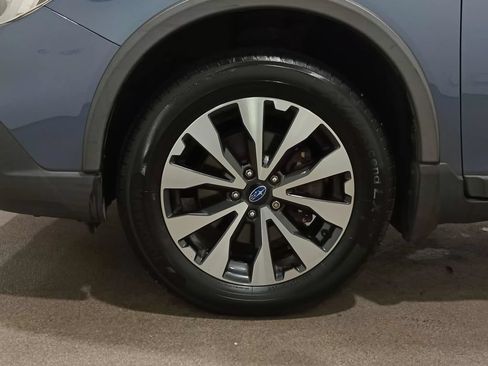 Used 2016 Subaru Outback 2.5i Limited AWD/4WD image 16