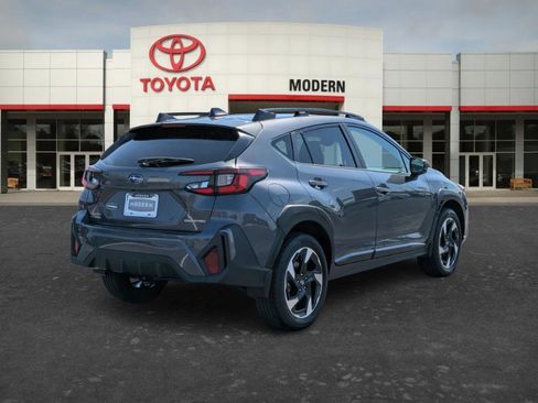 Used 2025 Subaru Crosstrek 2.5i Limited w/ Crosstrek Mirror Package image 5