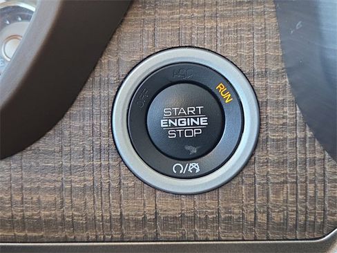 Used 2019 RAM 1500 Limited image 30