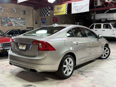 Used 2016 Volvo S60 T5 Premier FWD image 4