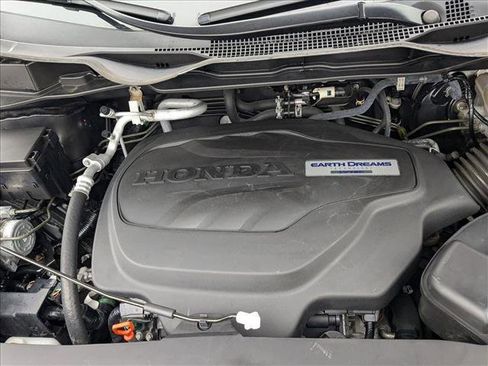 Certified 2018 Honda Odyssey EX-L image 24