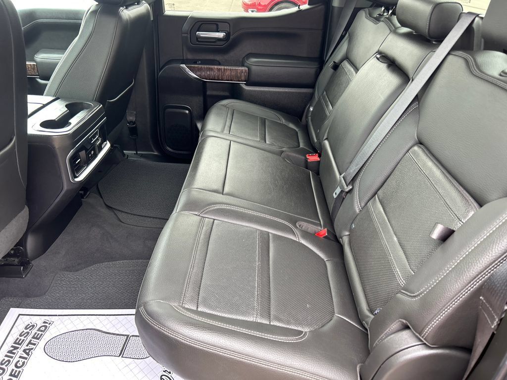 Used 2019 GMC Sierra 1500 Denali w/ Denali Ultimate Package AWD/4WD image 15