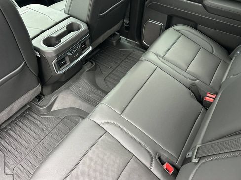 New 2026 GMC Sierra 3500 Denali w/ Denali Reserve Package AWD/4WD image 9