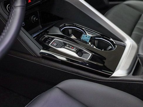 Certified 2025 Audi Q5 Premium Plus w/ Premium Plus image 24