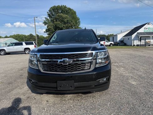 Used 2018 Chevrolet Suburban LT AWD/4WD image 14