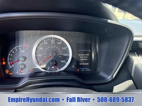 Used 2020 Toyota Corolla SE FWD image 32