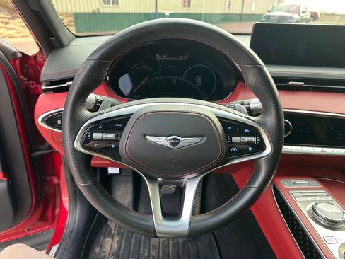 Used 2022 Genesis GV70 3.5T Sport w/ Sport Prestige Package AWD/4WD image 14