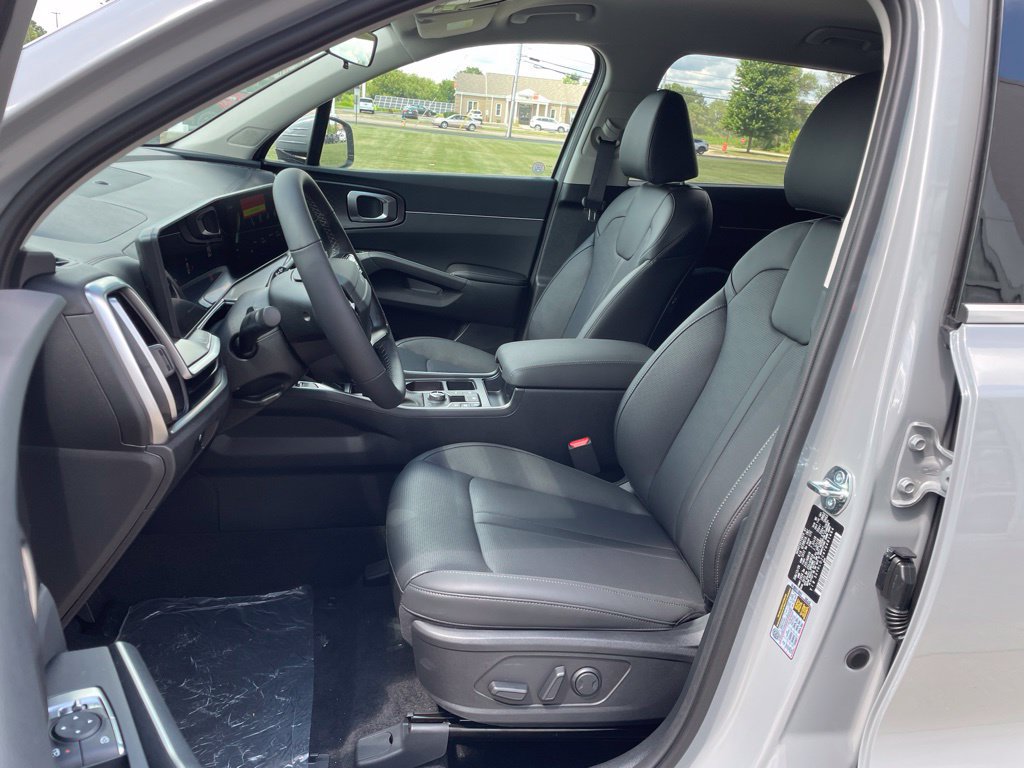 New 2026 Kia Sorento S AWD/4WD image 8