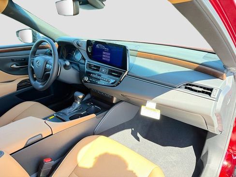 New 2025 Lexus ES 350 w/ Premium Package image 14