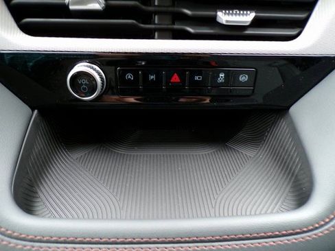 New 2026 Ford Explorer Active w/ Active Comfort Package image 26