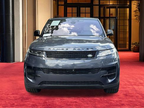 Used 2023 Land Rover Range Rover Sport SE AWD/4WD image 5