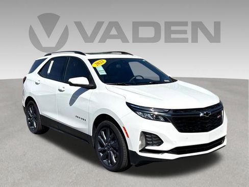 Used 2022 Chevrolet Equinox RS w/ RS Leather Package FWD image 1